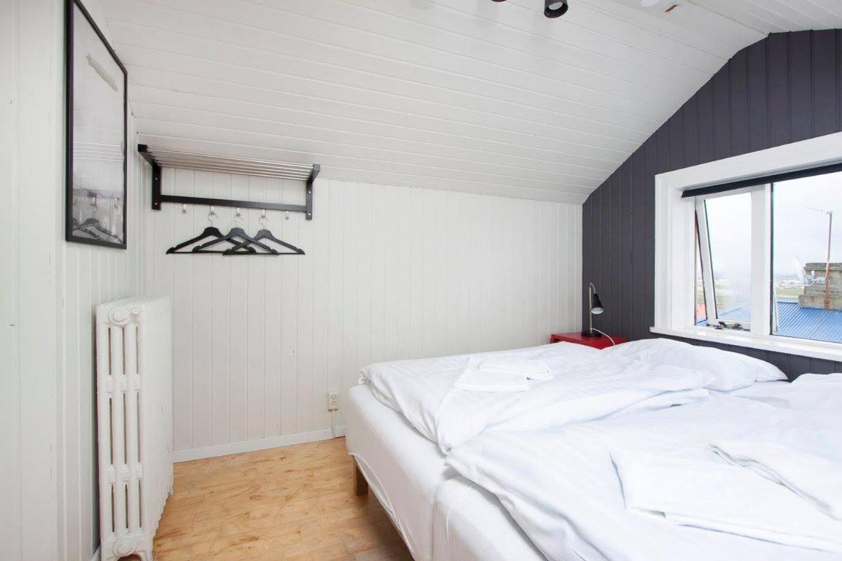 Esja Guesthouse Рейкьявик Экстерьер фото